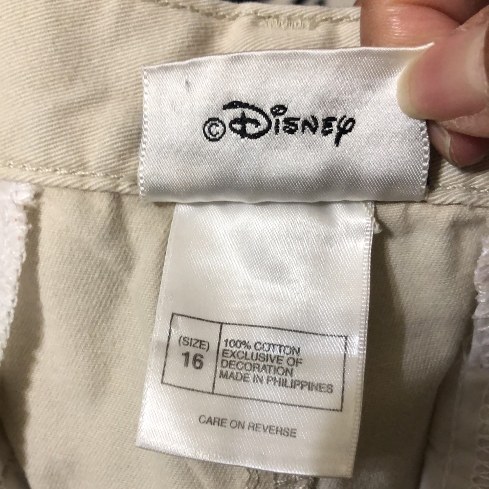 Ladies Disney Front Pleated Walking Shorts - Picture 7 of 9